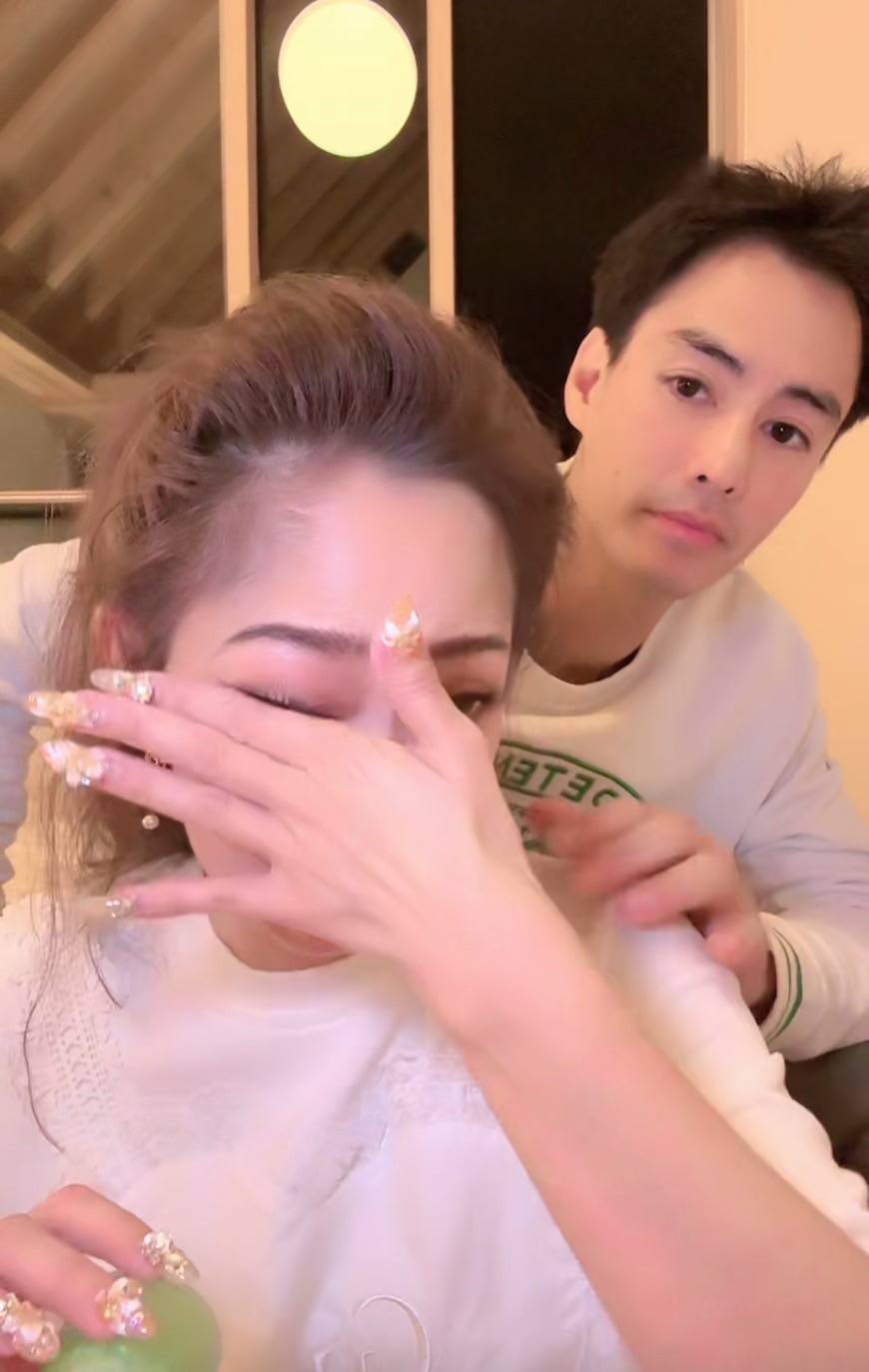 น้ำหวาน นาวิน ต้าร์