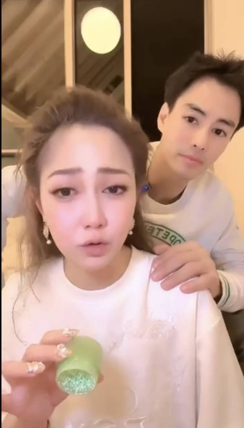 น้ำหวาน นาวิน ต้าร์