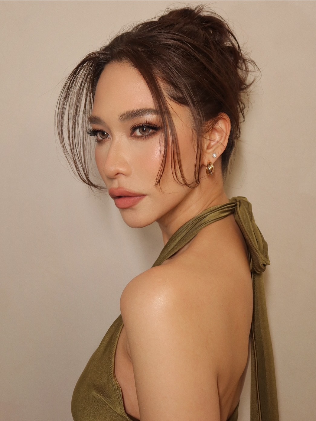 พลอย เฌอมาลย์