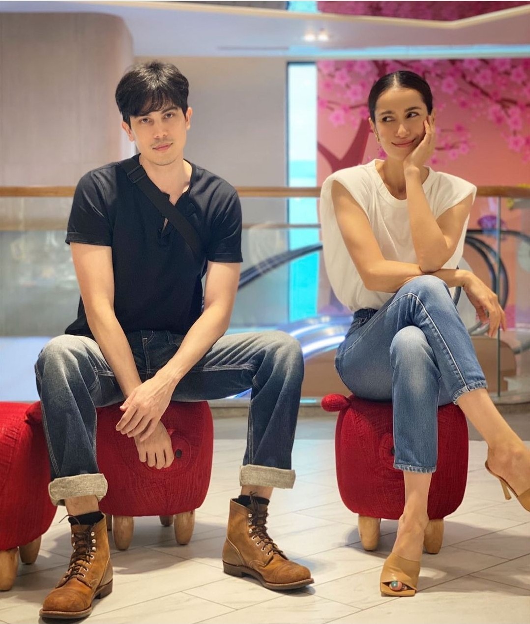 แอน ทองประสม