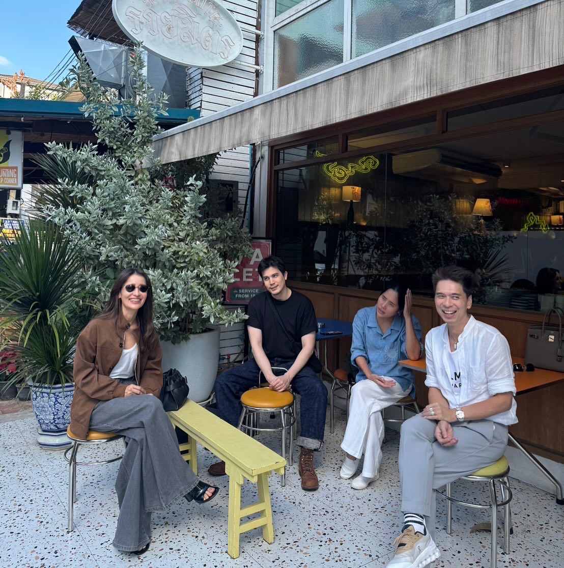 แอน ทองประสม