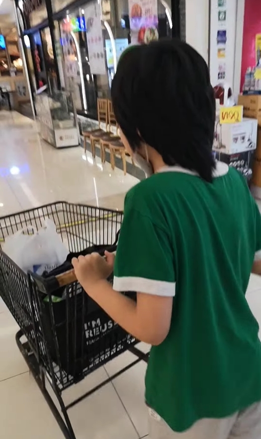 น้องฑีฆายุ