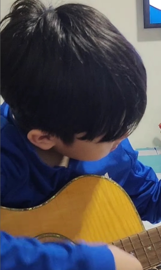 น้องฑีฆายุ