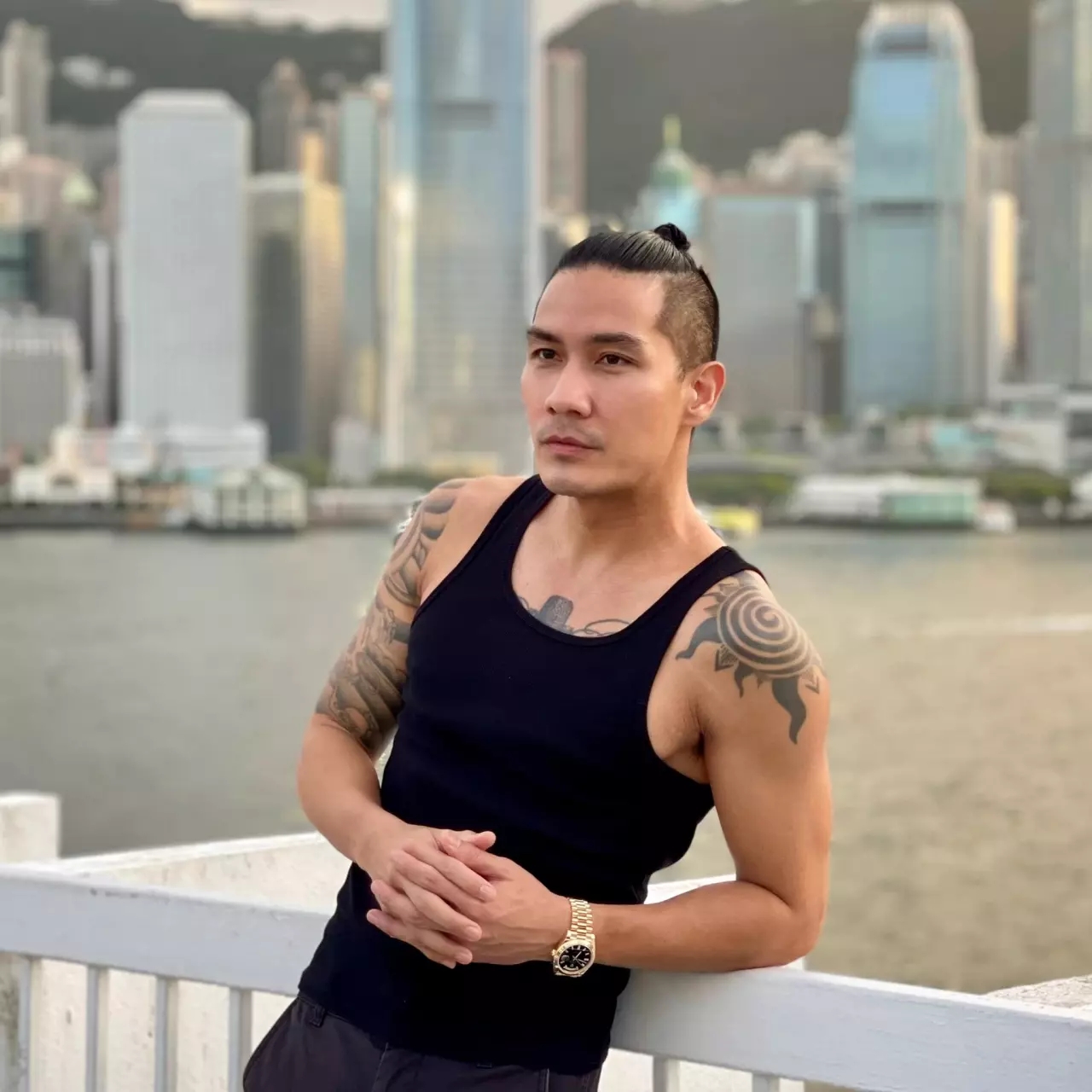 แบงค์ วงแคลช อ.สกล เกลี้ยงประเสริฐ