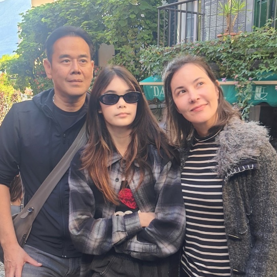 น้องลียา