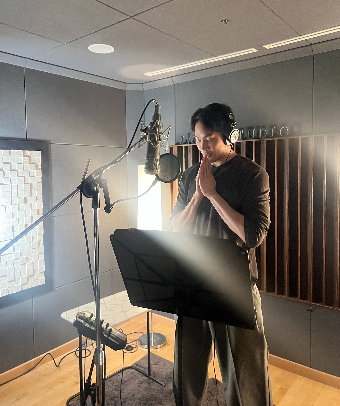 ดีเจมะตูม