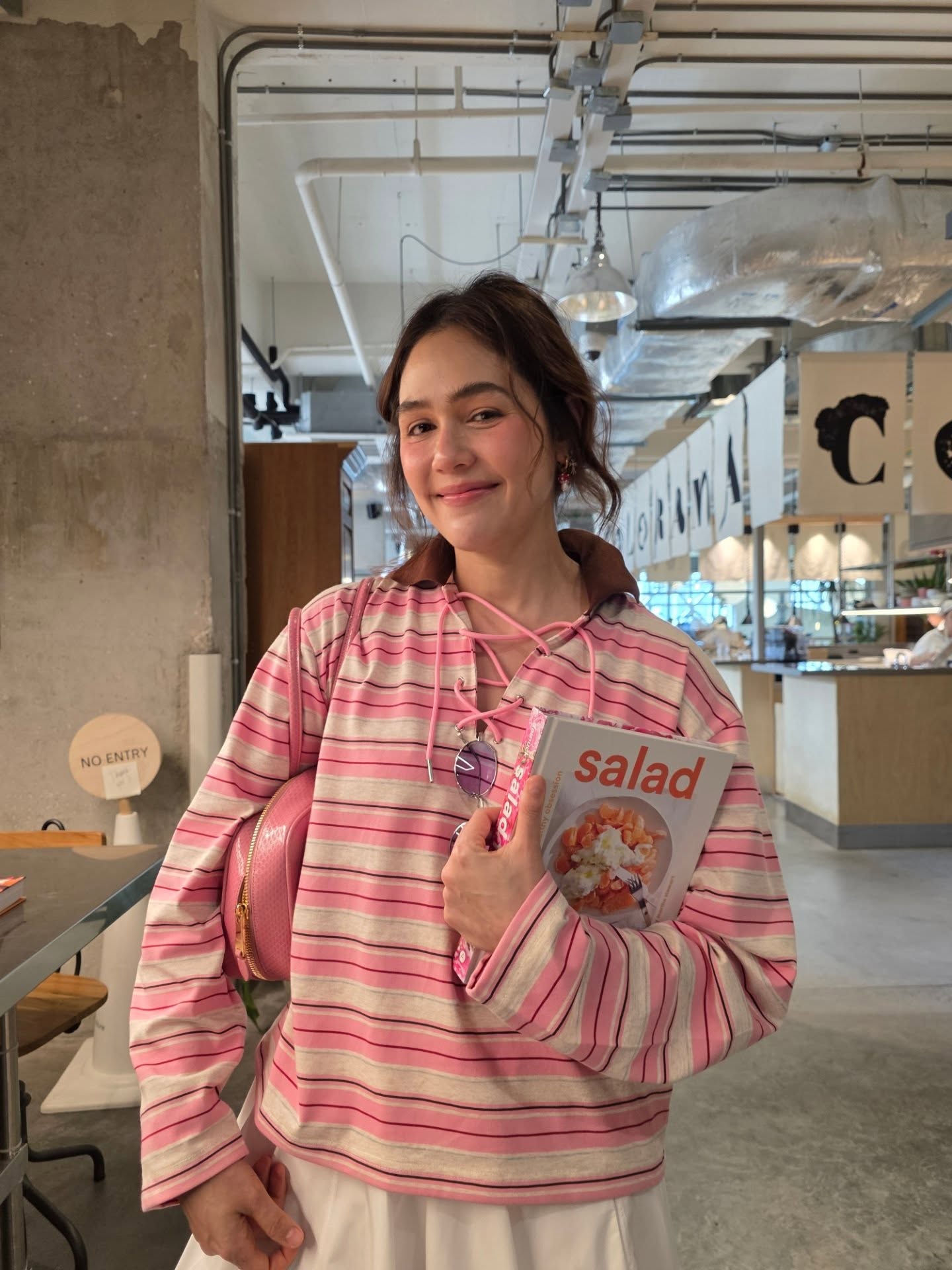 ชมพู่ อารยา