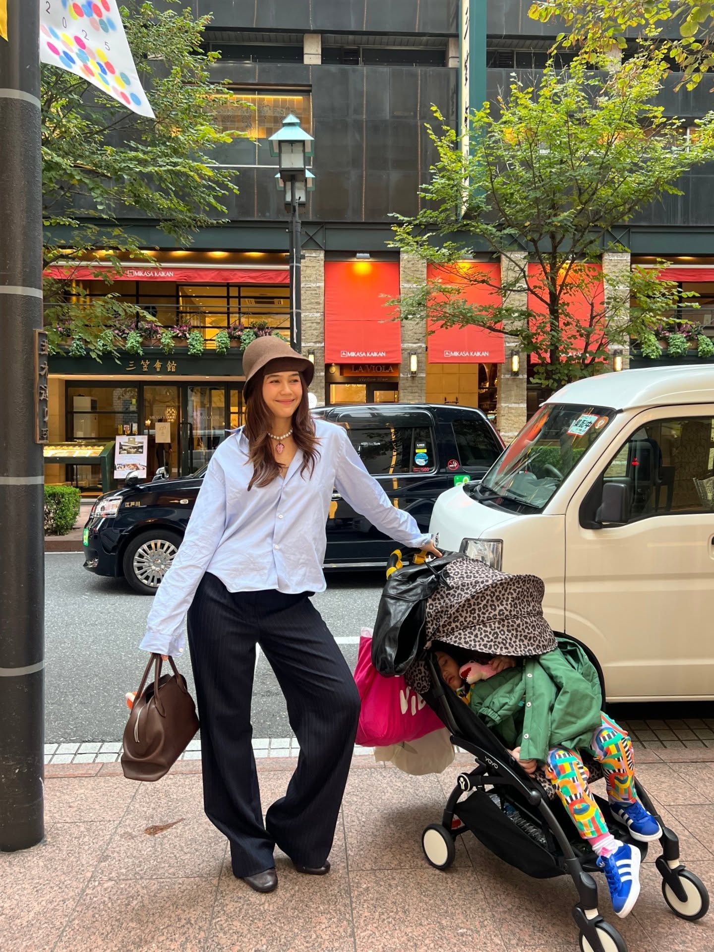 ชมพู่ อารยา