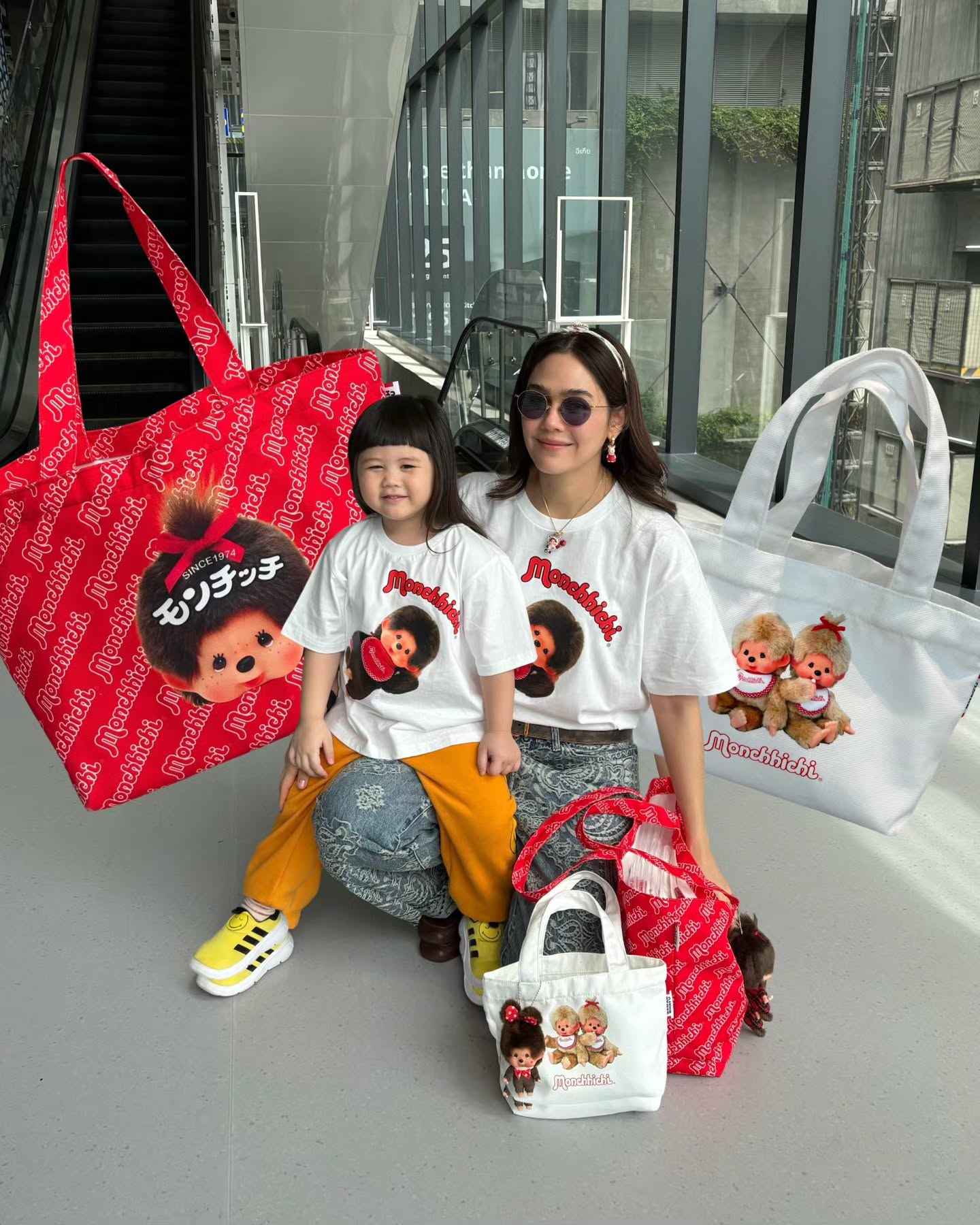 ชมพู่ อารยา