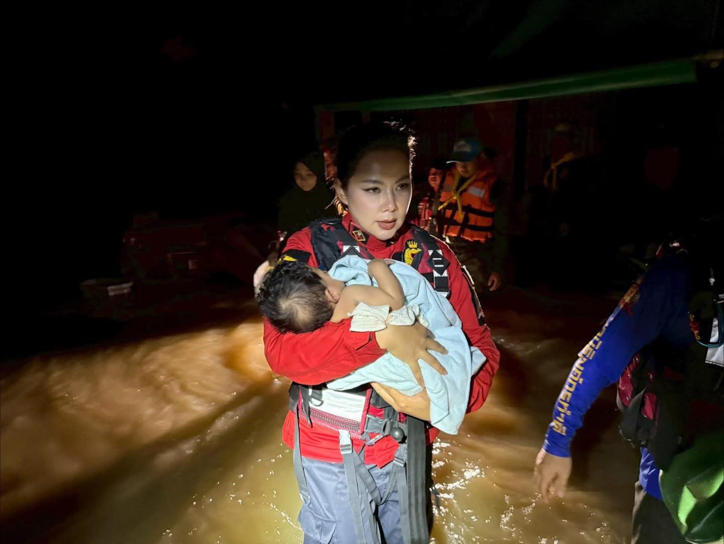 บุ๋ม ปนัดดา