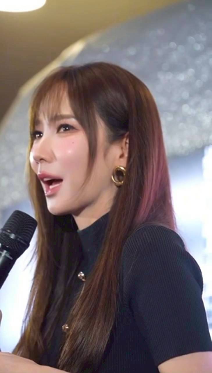 อั้ม พัชราภา