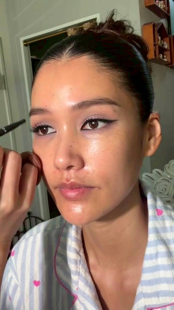 มอส เพื่อนเกล