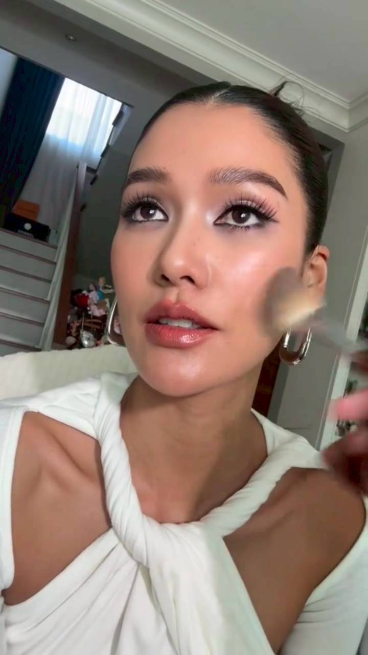 มอส เพื่อนเกล