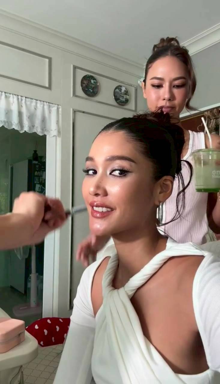 มอส เพื่อนเกล