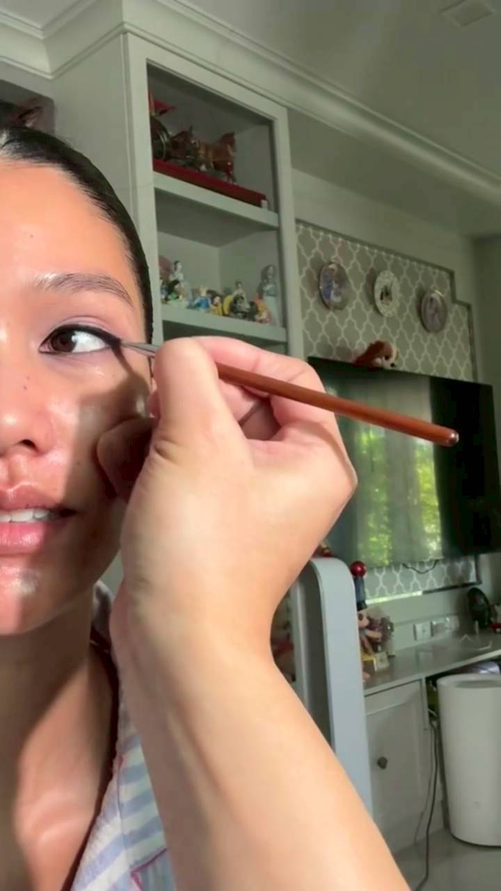 มอส เพื่อนเกล