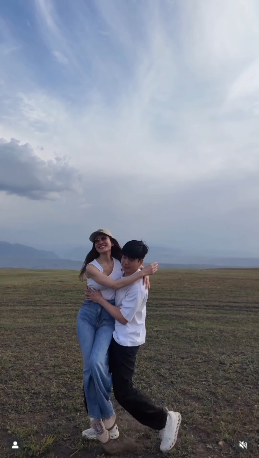 แอฟ นนกุล