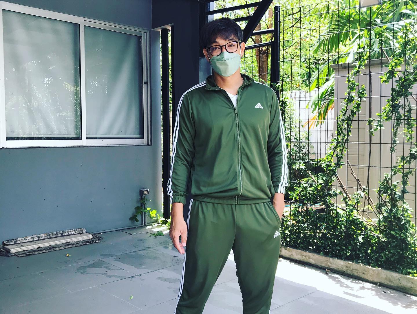 โอ๊ต วรวุฒิ