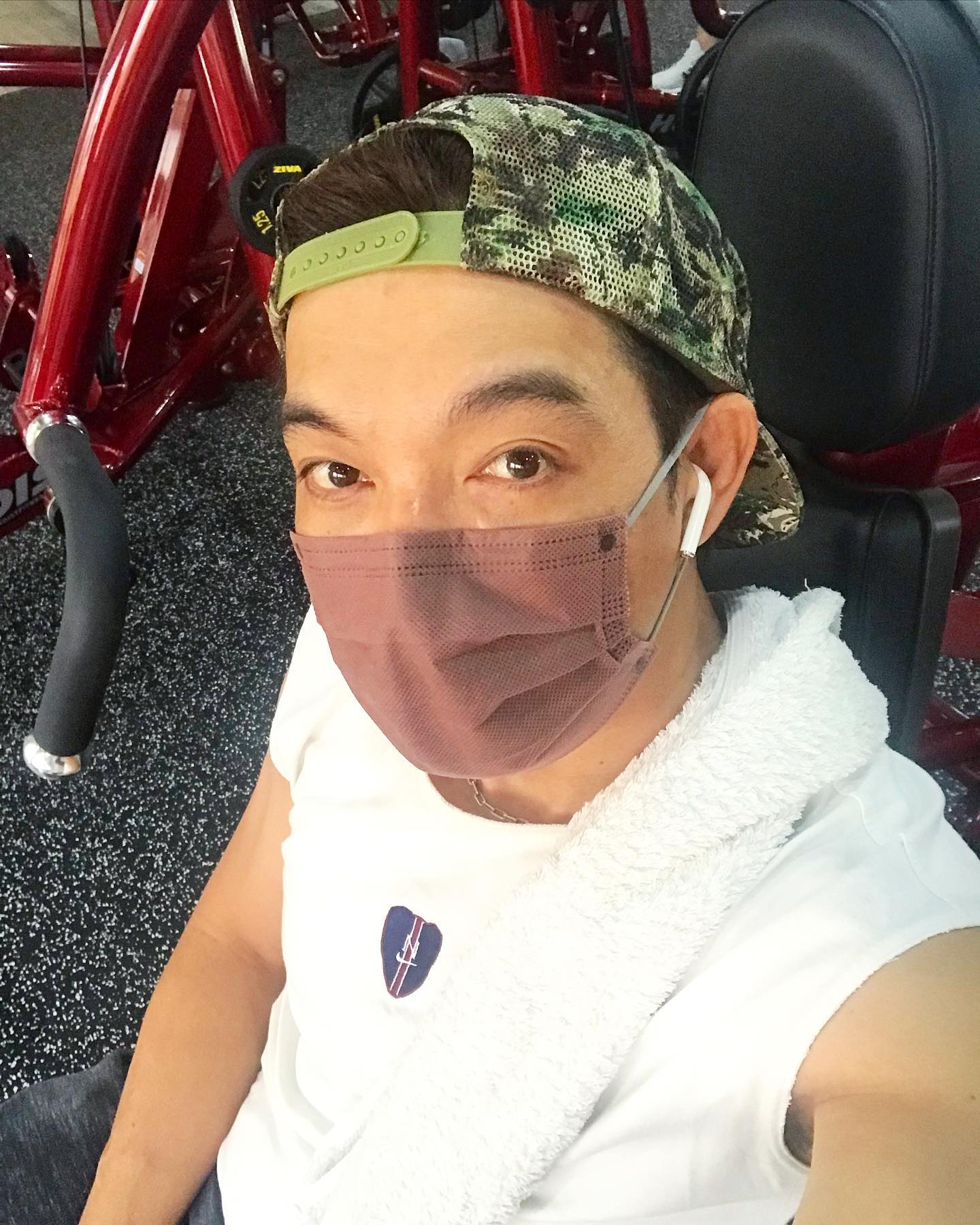 โอ๊ต วรวุฒิ