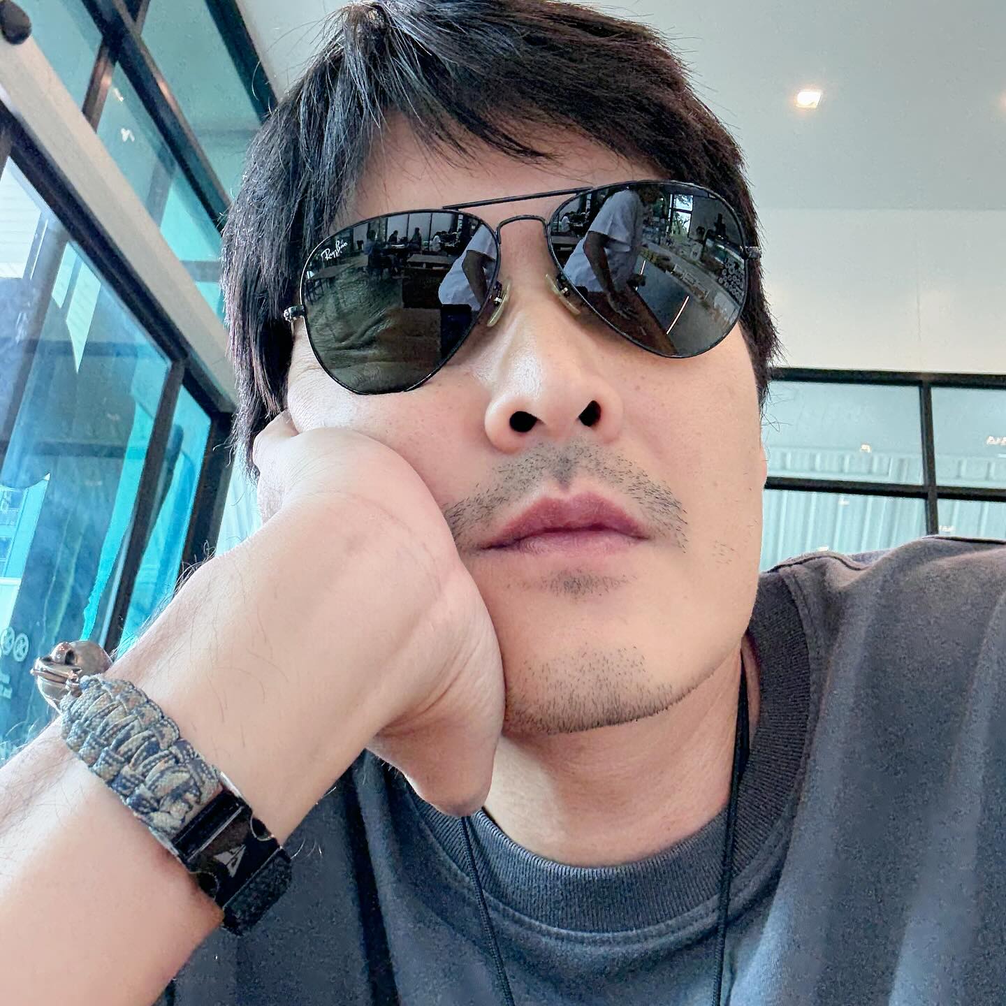 เขตต์ ฐานทัพ