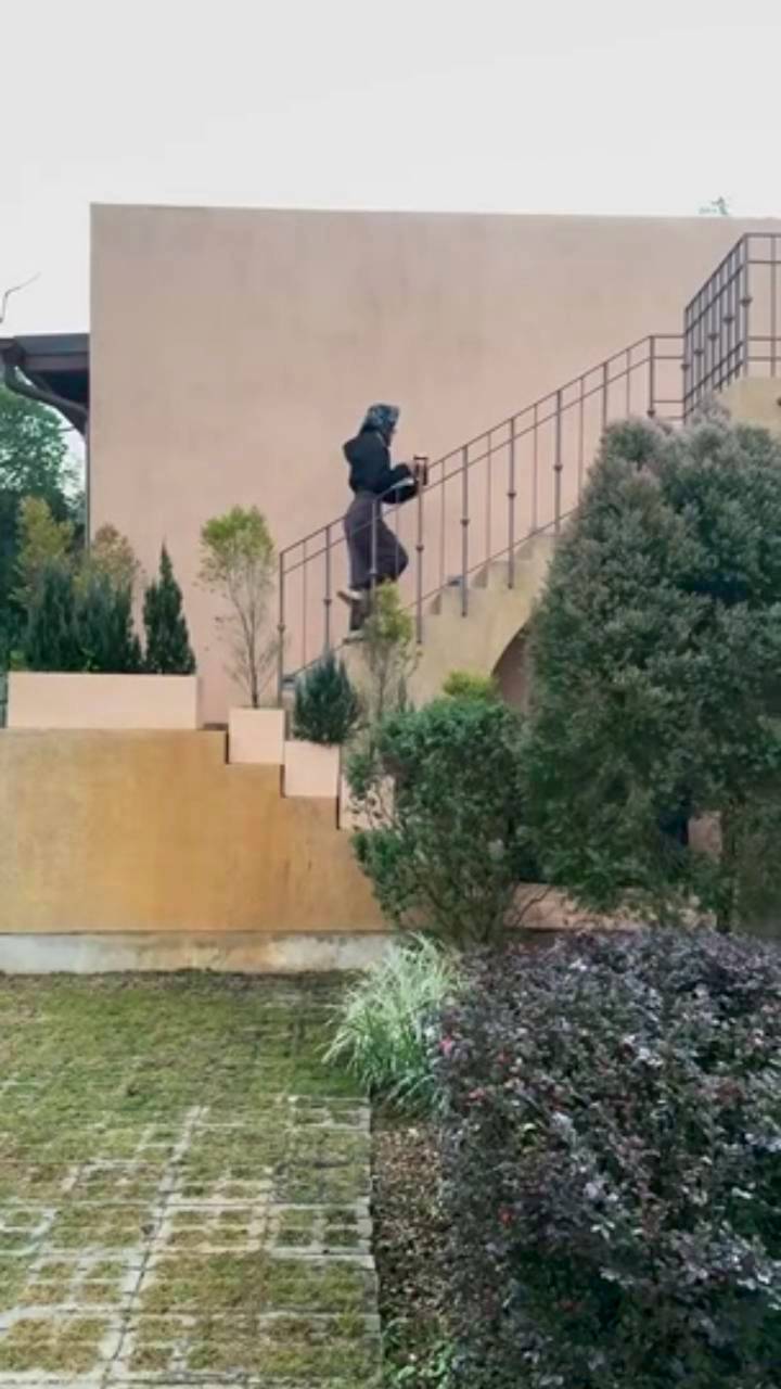 แอน ทองประสม