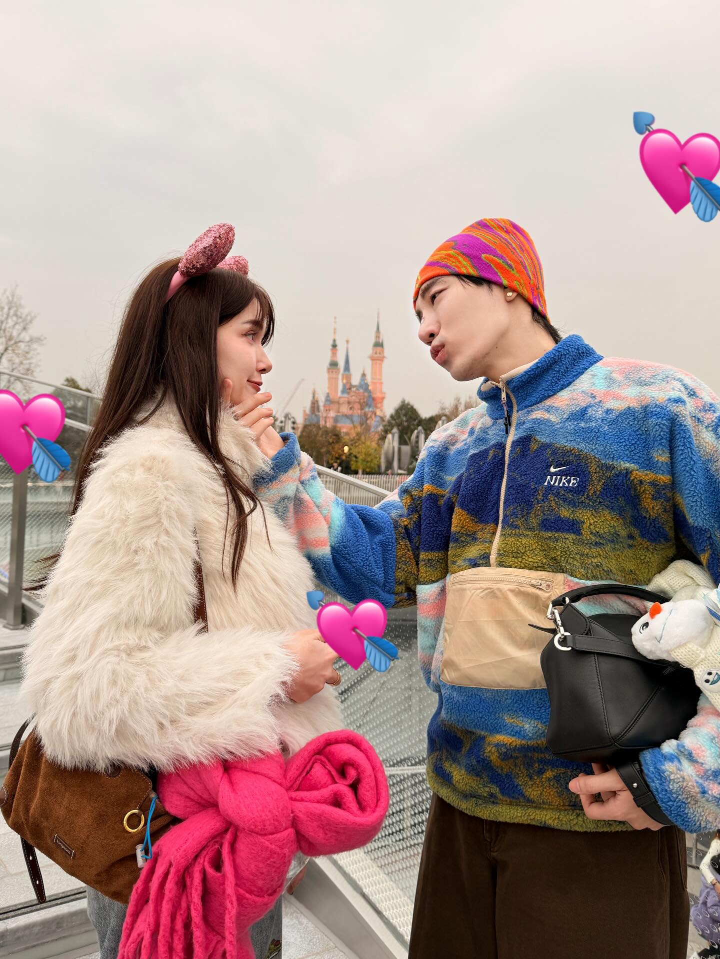 นนท์ อินทนน์