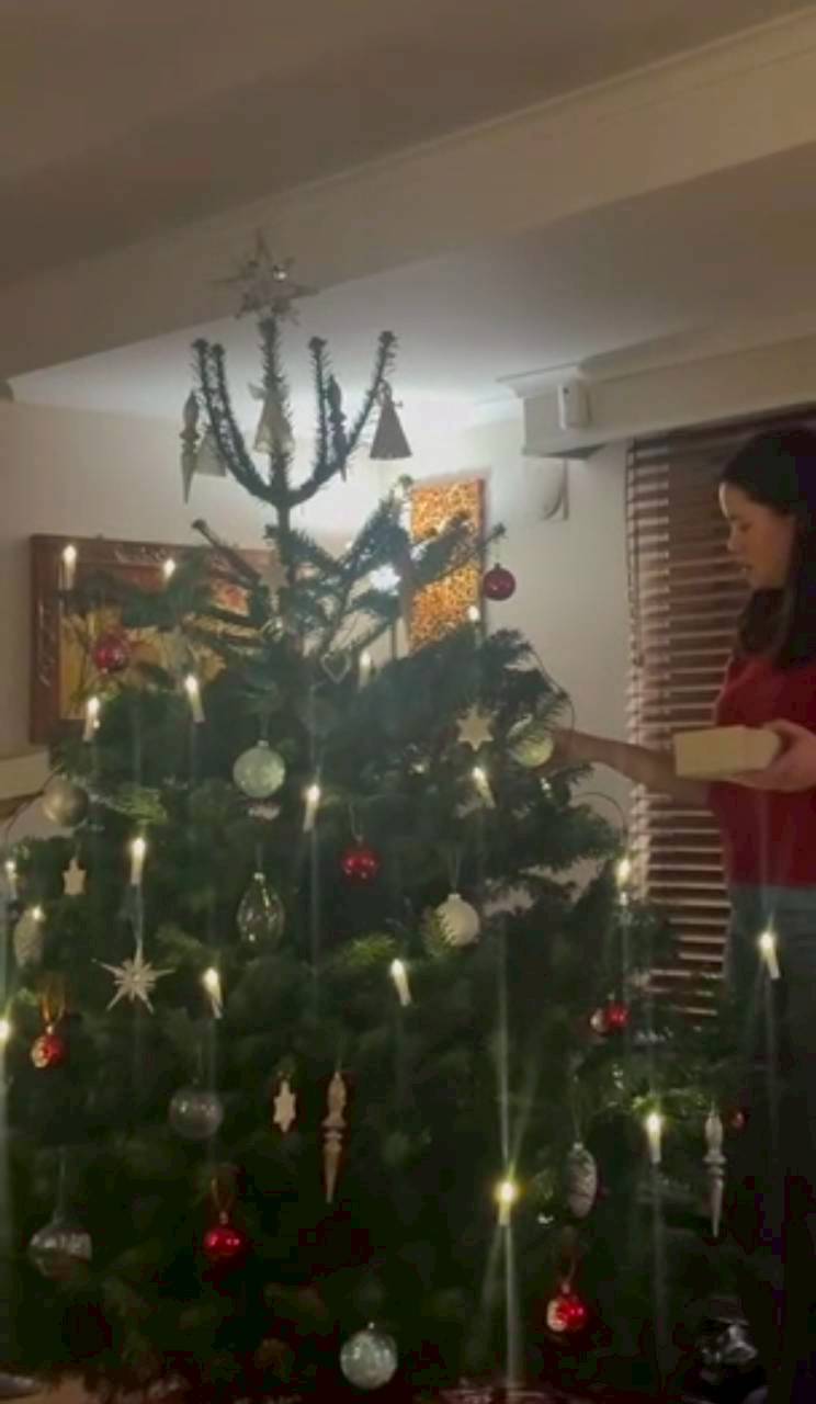 ญาญ่า อุรัสยา