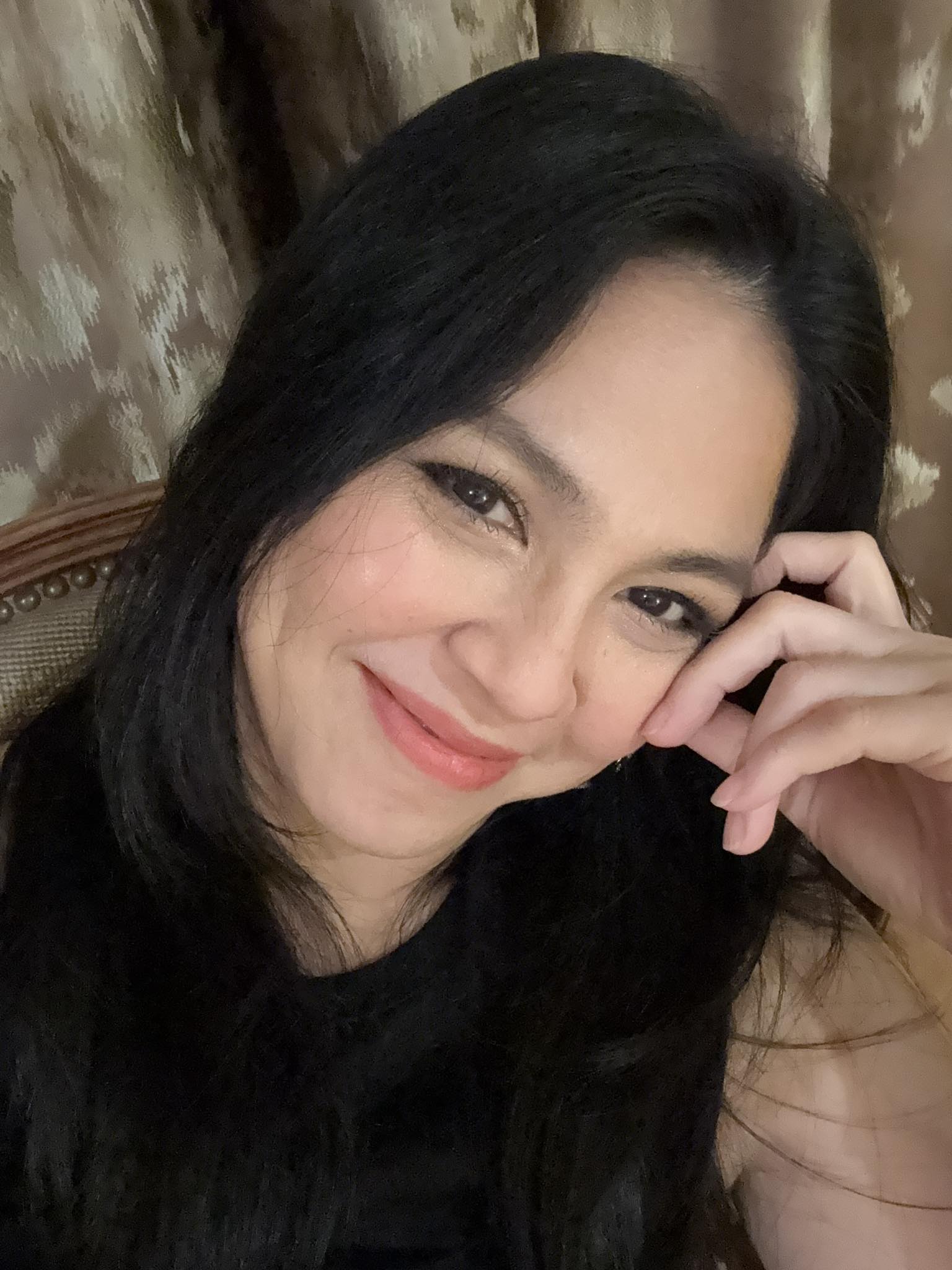 จอย ศิริลักษณ์