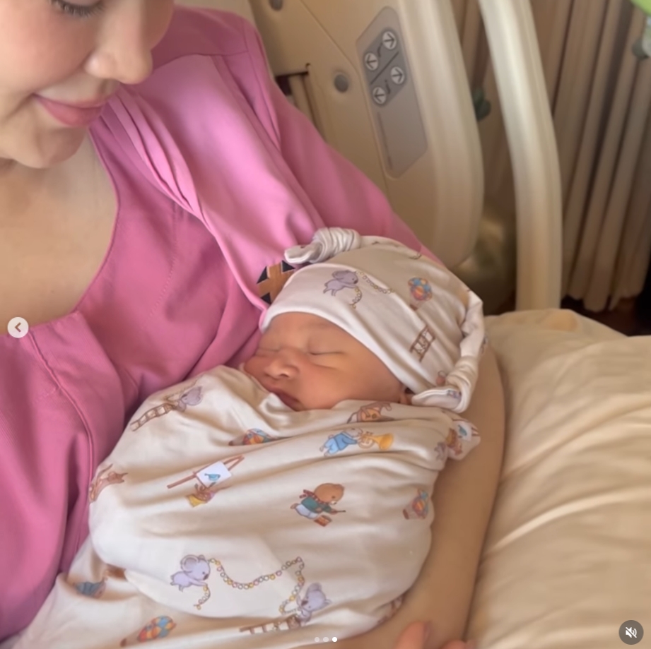 แมท ภีรนีย์