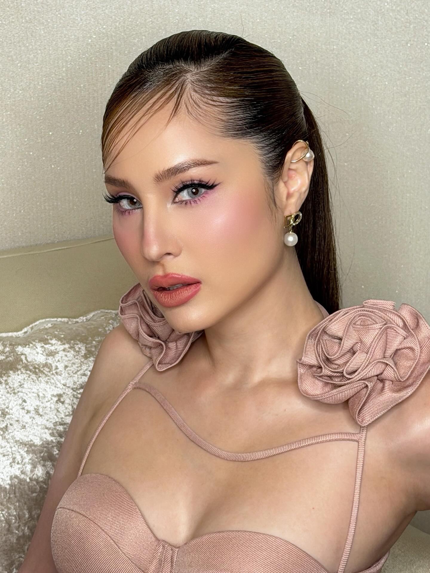 ขวัญ อุษามณี