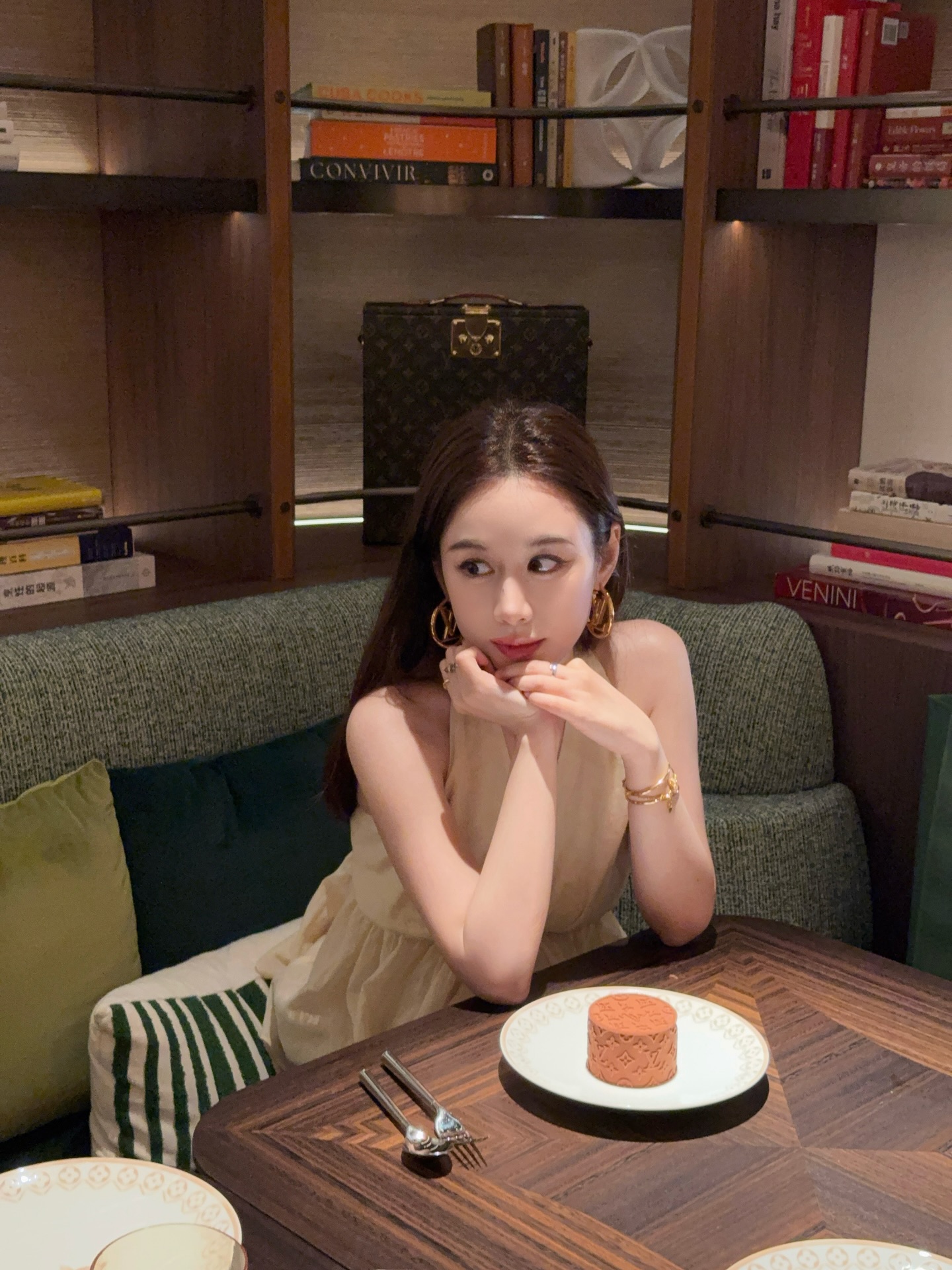 หน่อง ฟาง