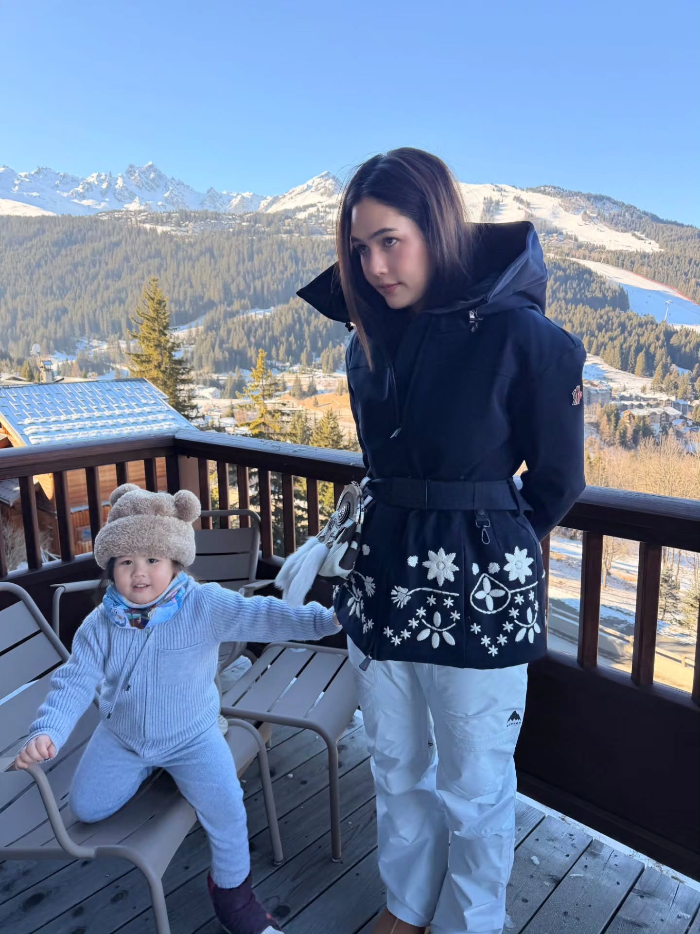 แม่ชม น้องเกล