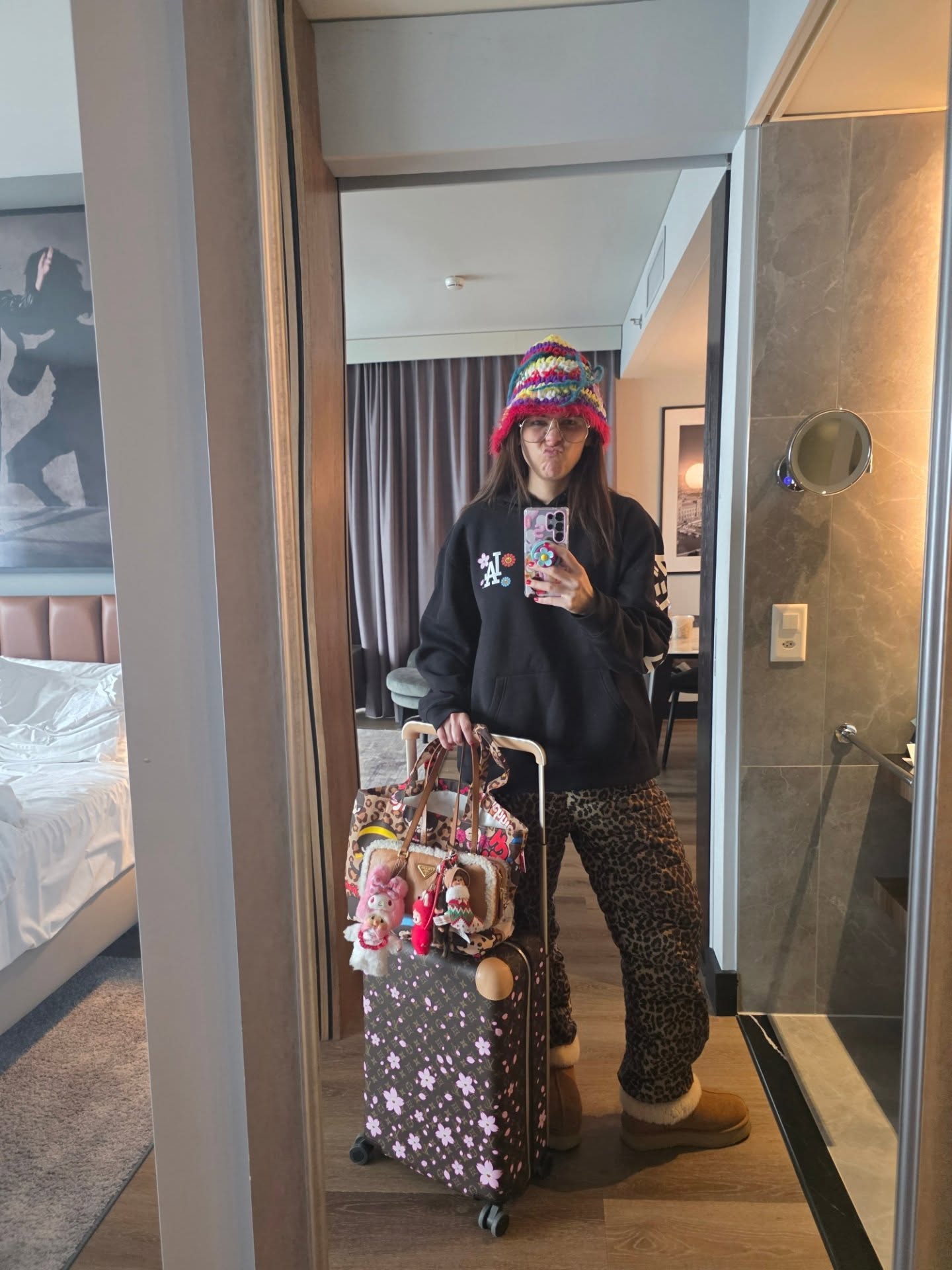 แม่ชม น้องเกล