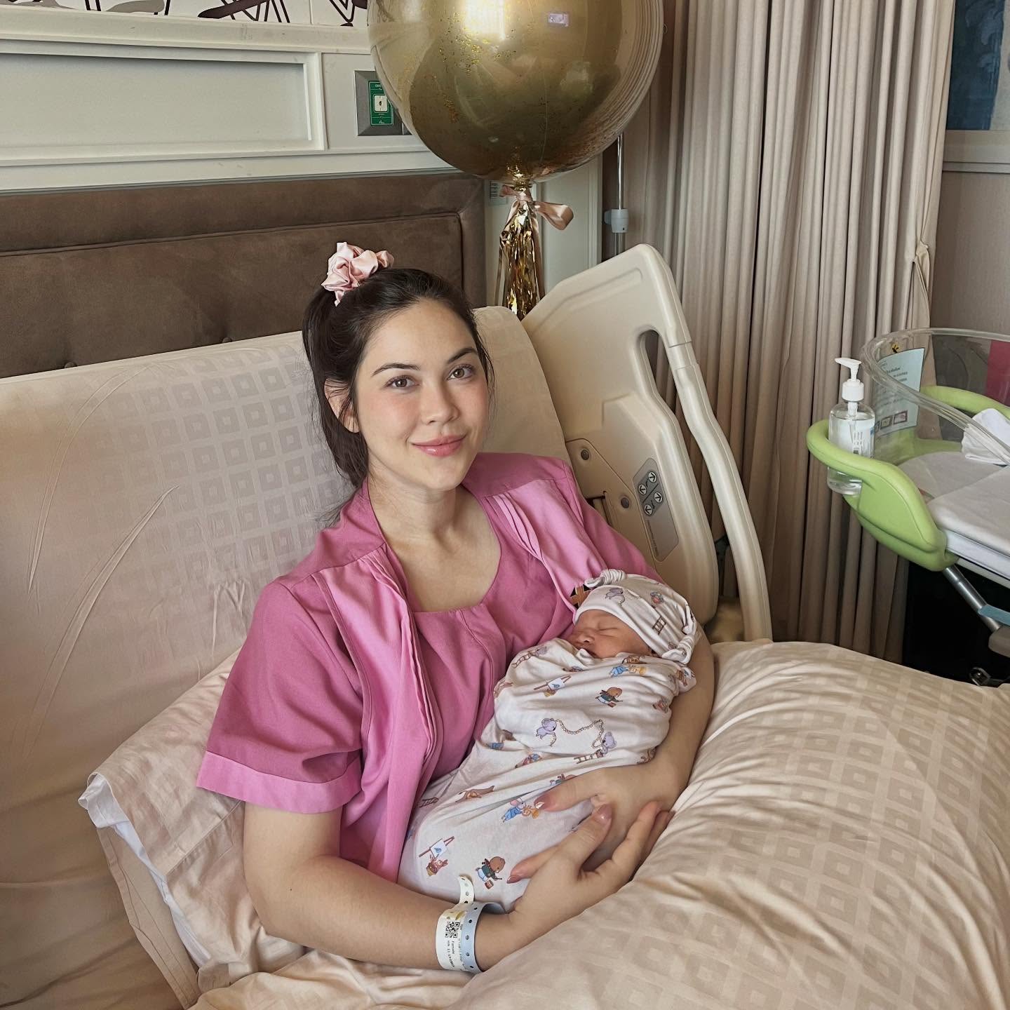 แมท ภีรนีย์