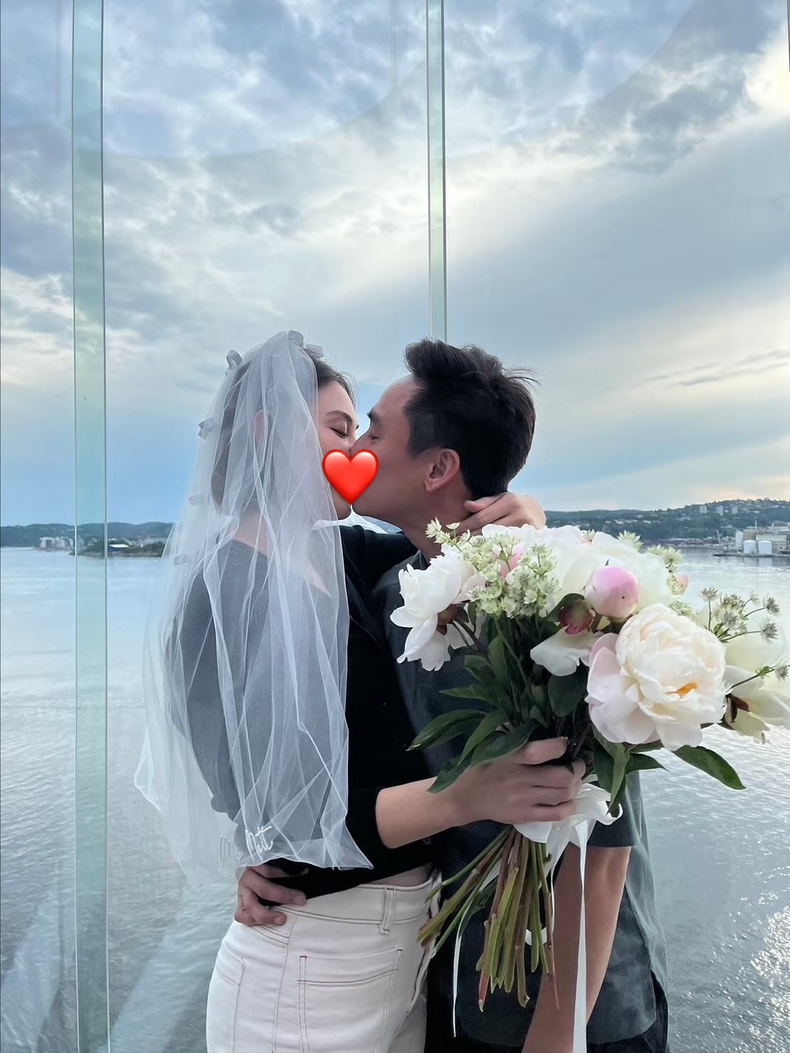 แมท ภีรนีย์