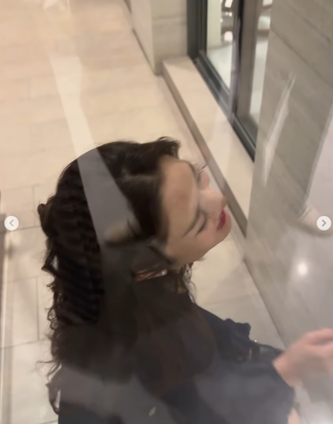 แอฟ ทักษอร