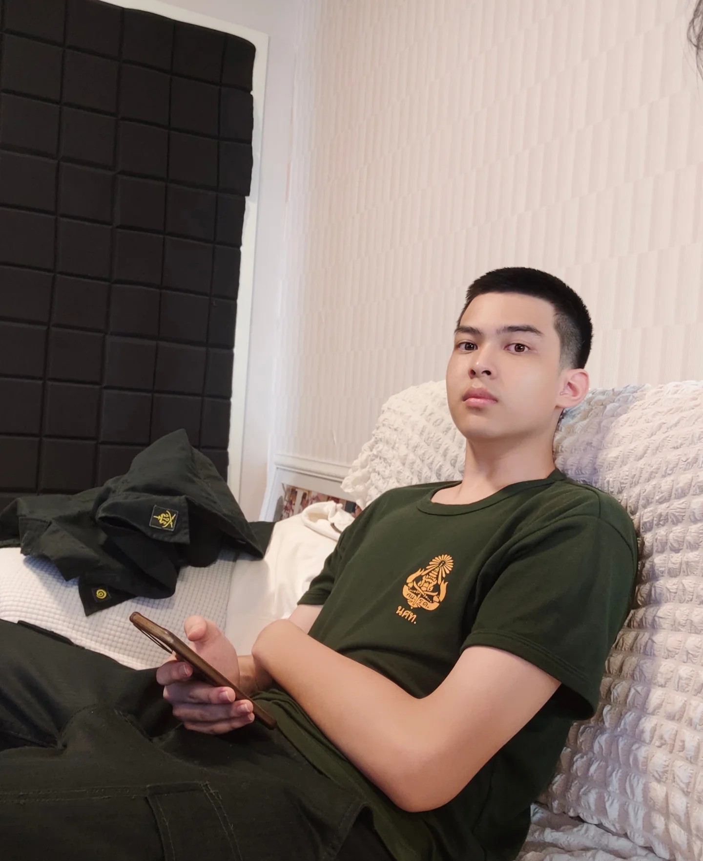 แอนนี่ บรู๊ค - น้องฑีฆายุ