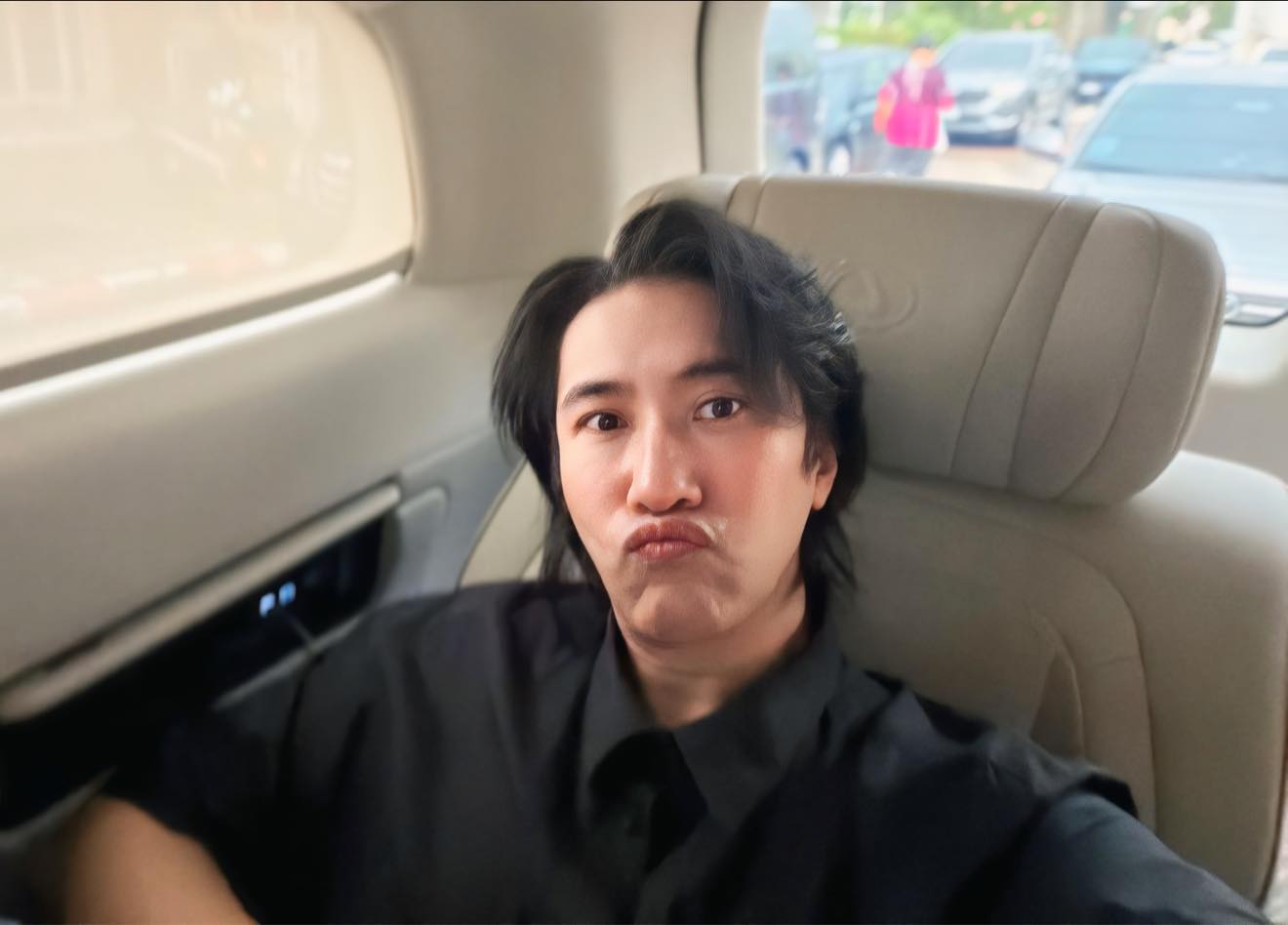 หนุ่ม กรรชัย