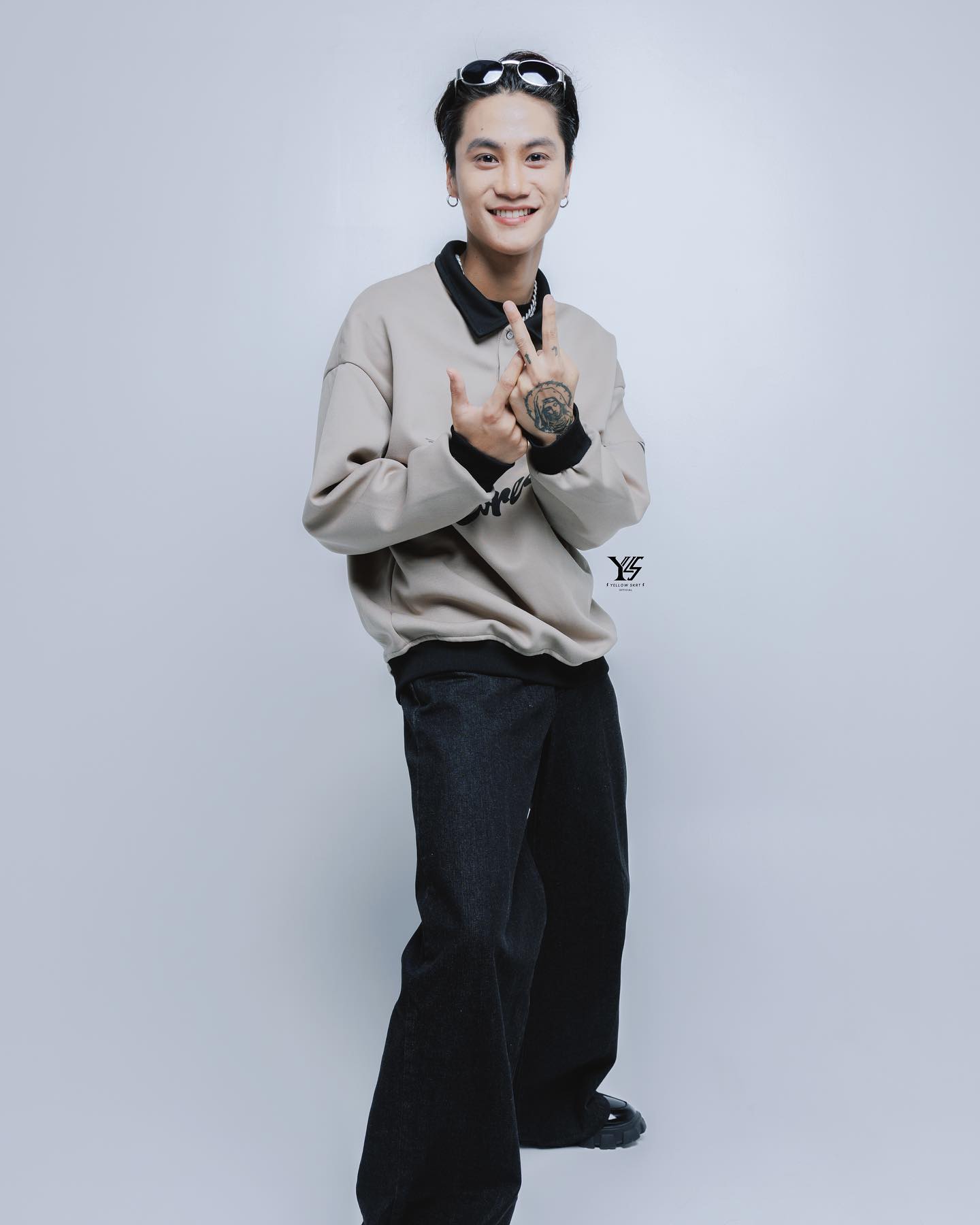 โอม ธนาภัค