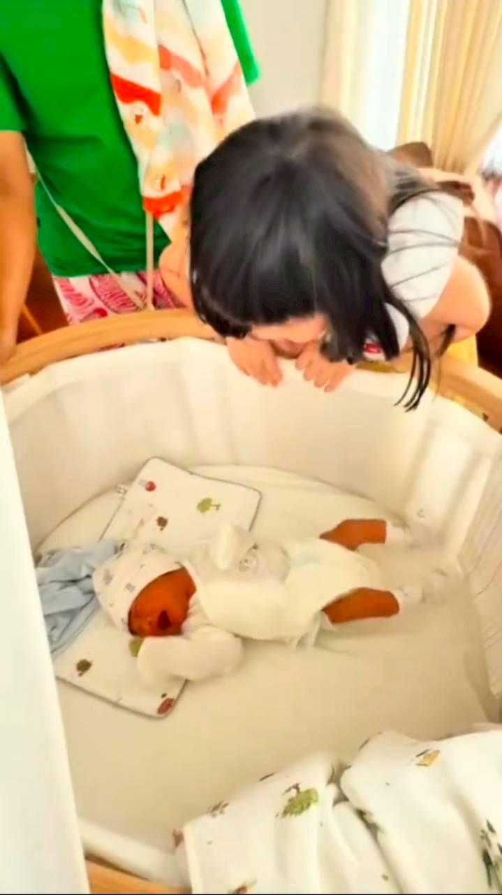 น้องเกล - น้องพบรัก