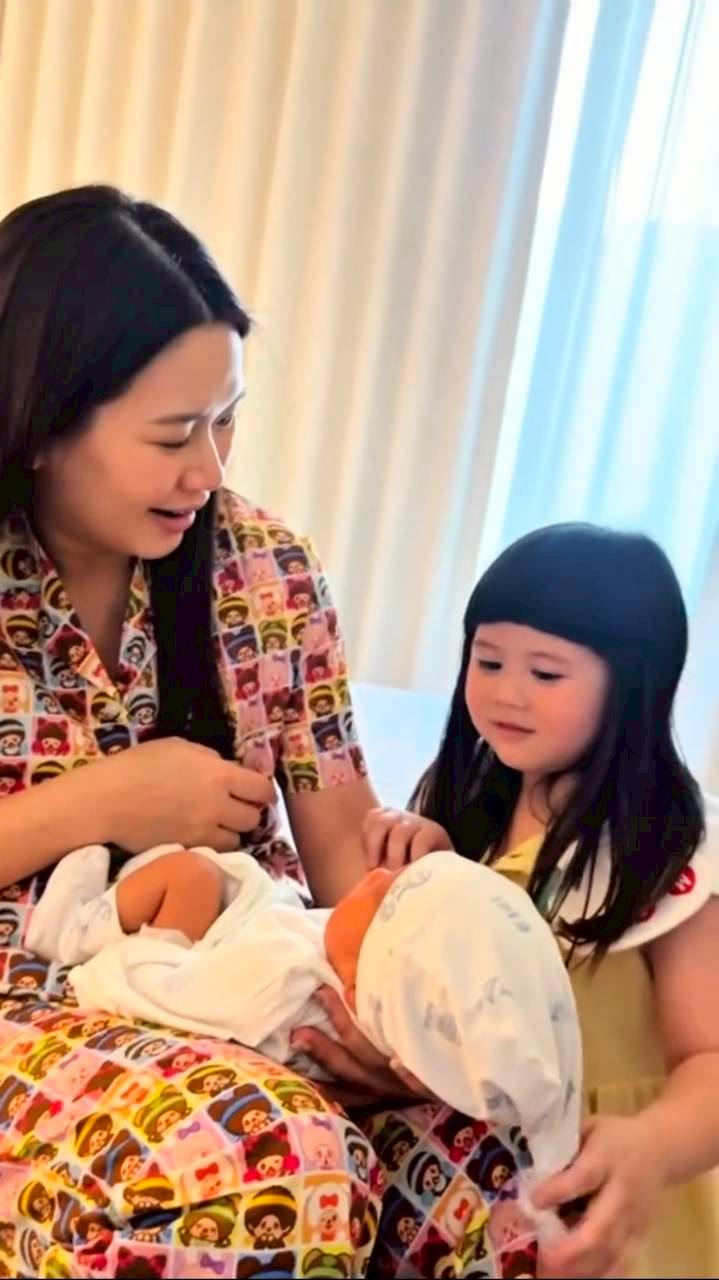 น้องเกล - น้องพบรัก