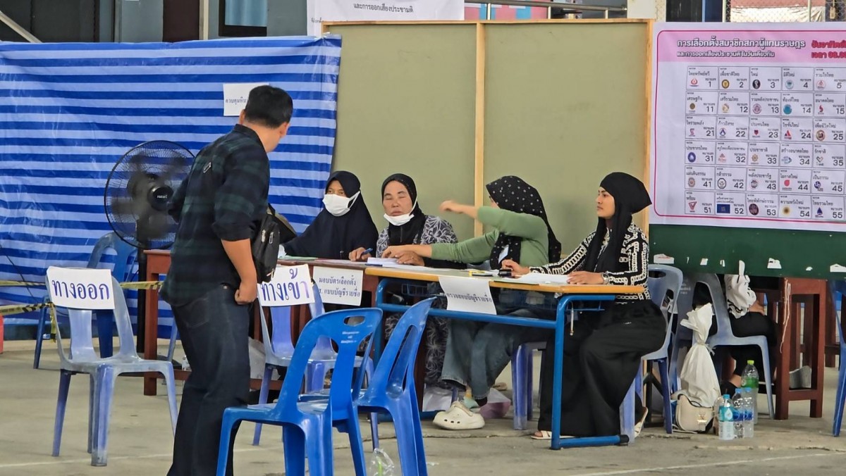 นนทบุรี ศุภจี สุธรรมพันธุ์ พาครอบครัวเข้าคูหา ใช้สิทธิ์เลือกตั้ง 69 ย้ำทุกเสียงมีความหมาย พร้อมเชิญชวนประชาชนออกมาใช้สิทธิ์