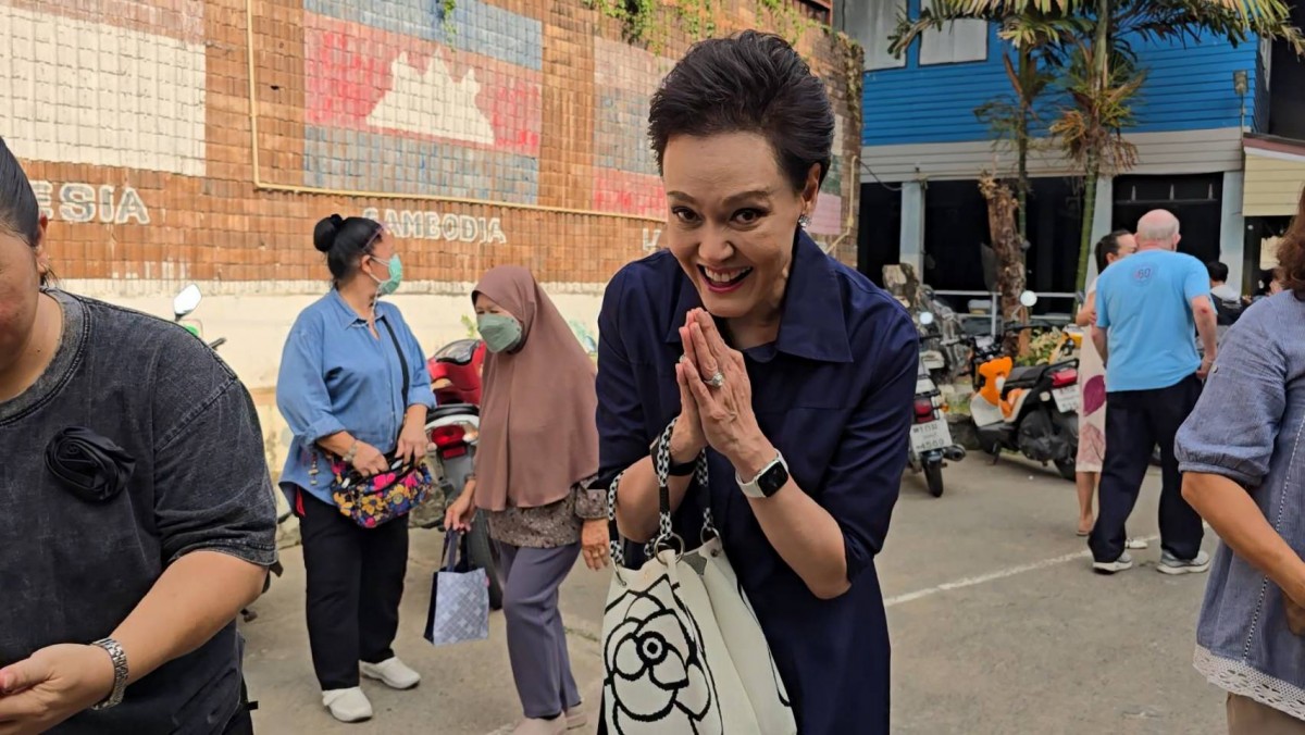 นนทบุรี ศุภจี สุธรรมพันธุ์ พาครอบครัวเข้าคูหา ใช้สิทธิ์เลือกตั้ง 69 ย้ำทุกเสียงมีความหมาย พร้อมเชิญชวนประชาชนออกมาใช้สิทธิ์