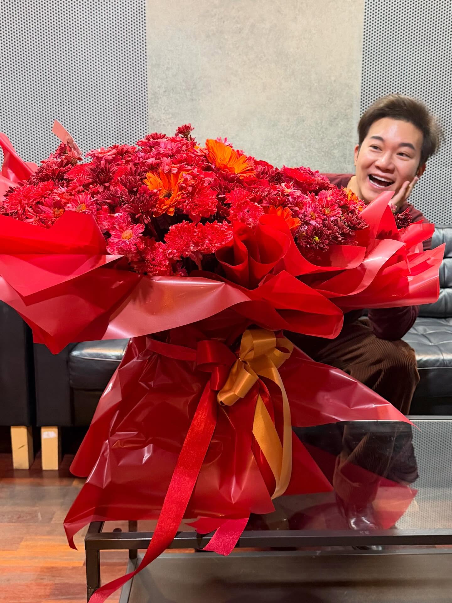 อั๋น ภูวนาท