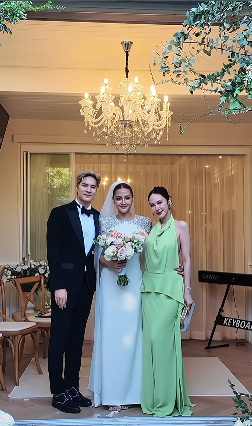 ปุ๊กลุก ไมค์