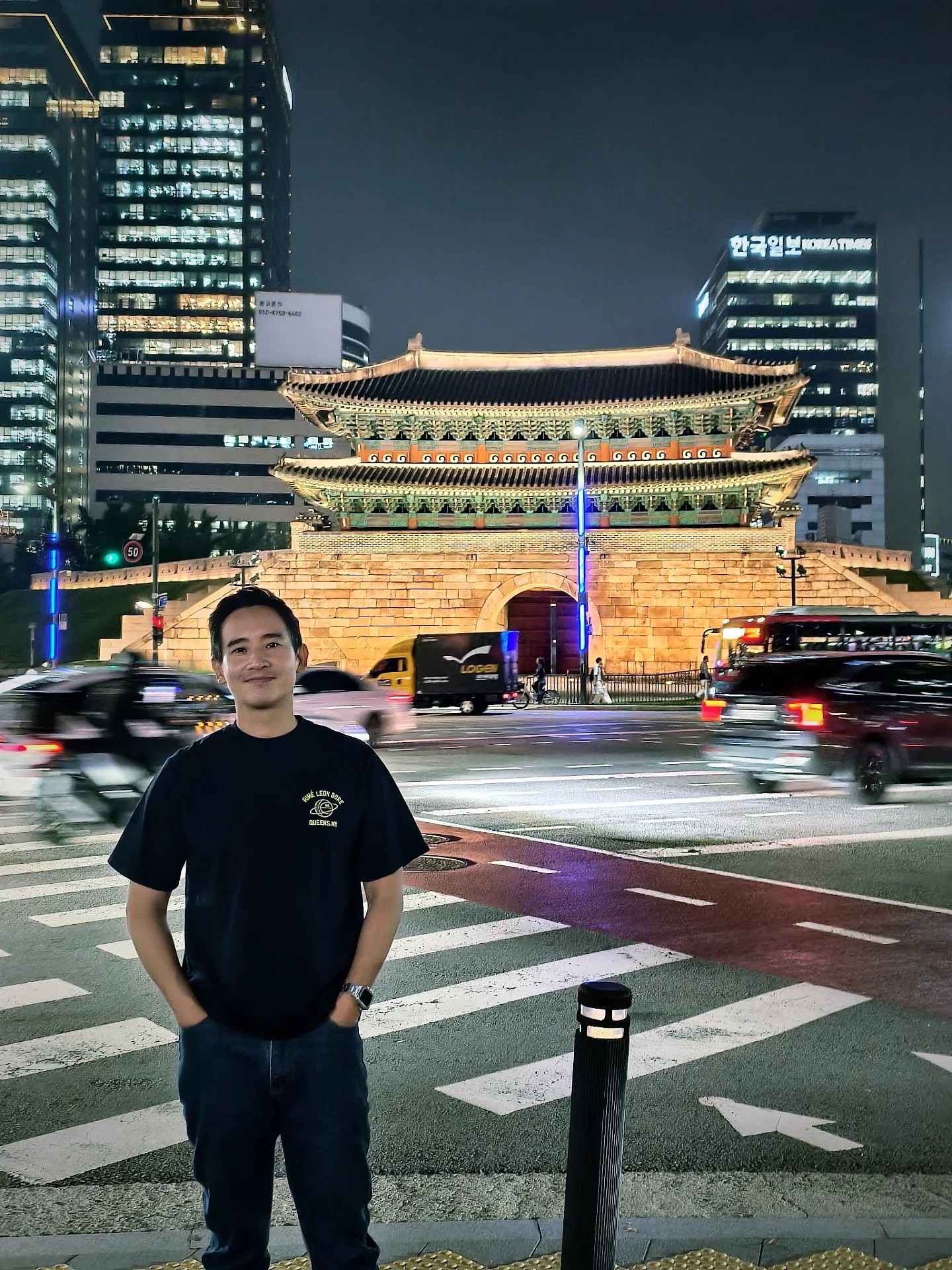 ทิม พิธา