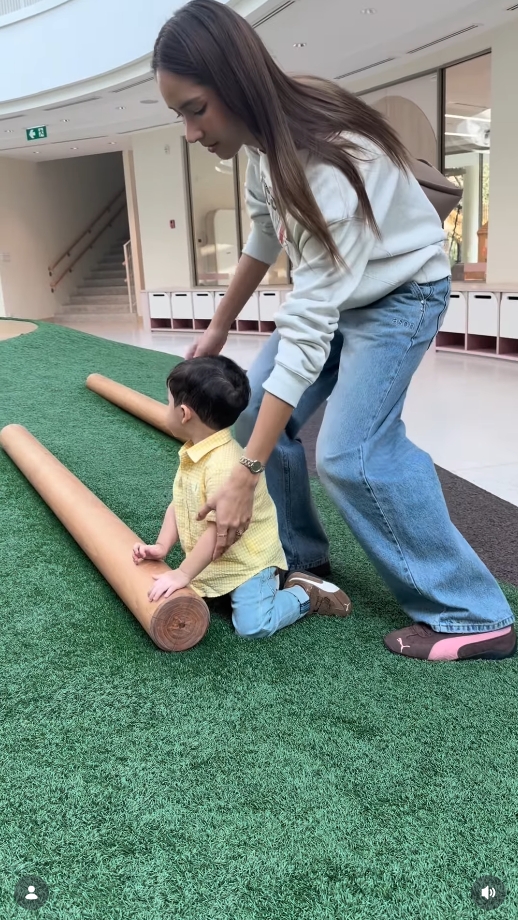 แจ็ค ใบหม่อน