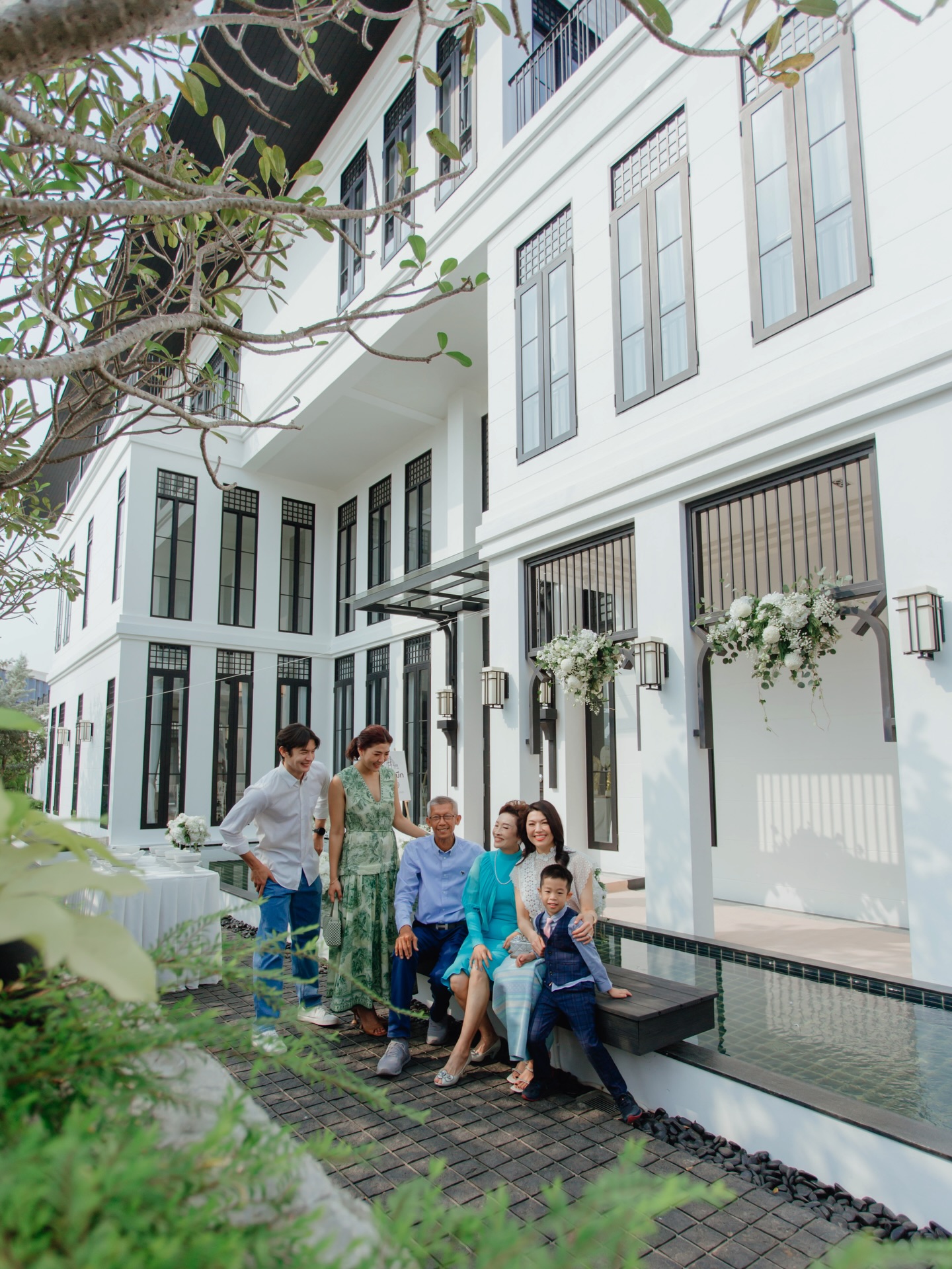 เพื่อน คณิน