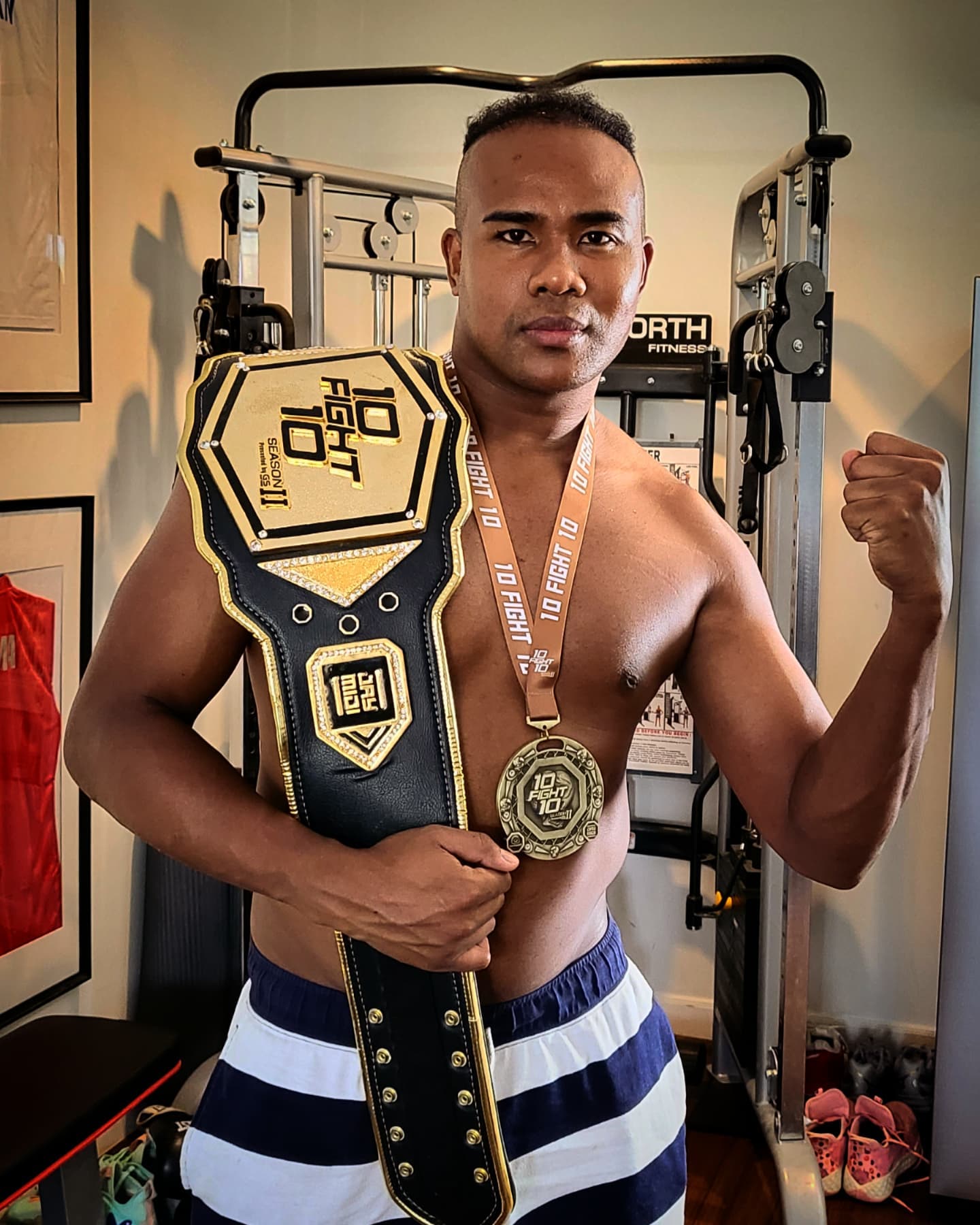 รัศมีแข ฟ้าเกื้อล้น