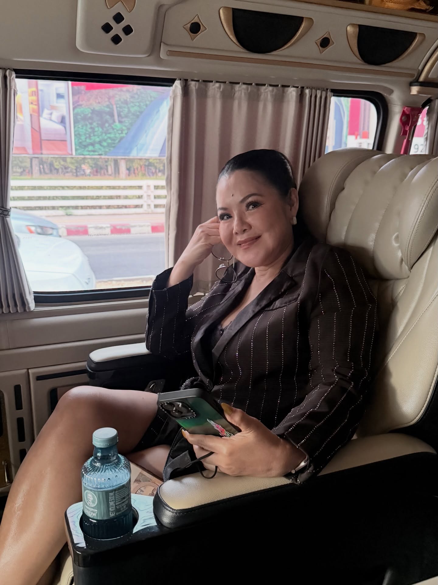 ฮาย อาภาพร