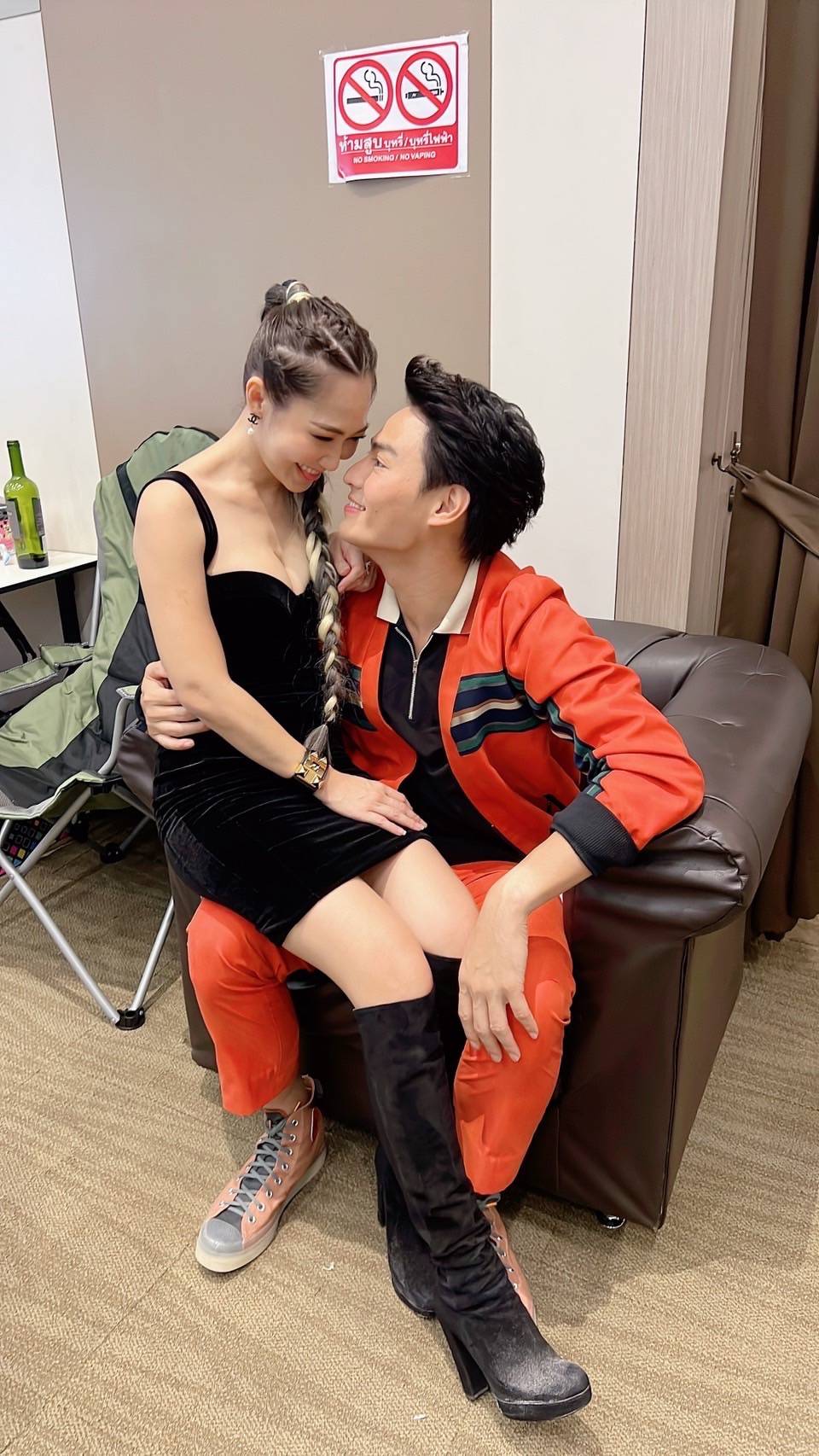 นาวิน ต้าร์ - ไฮโซน้ำหวาน